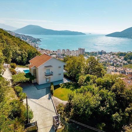 Villa Sladovic ヘルツェグ・ノヴィ エクステリア 写真